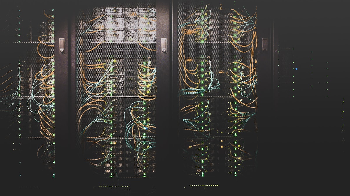 Modern data center infrastructure supporting cloud transformation